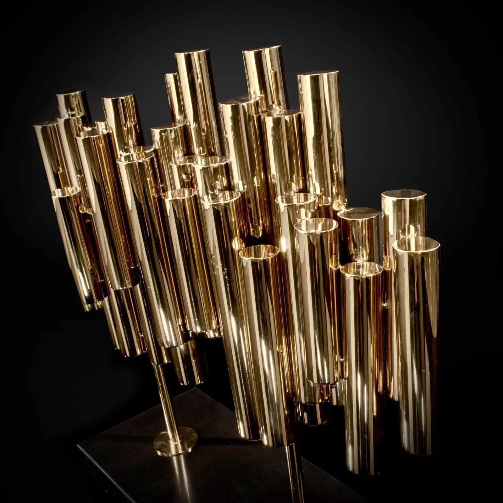 Breeze Luxury Sculpture