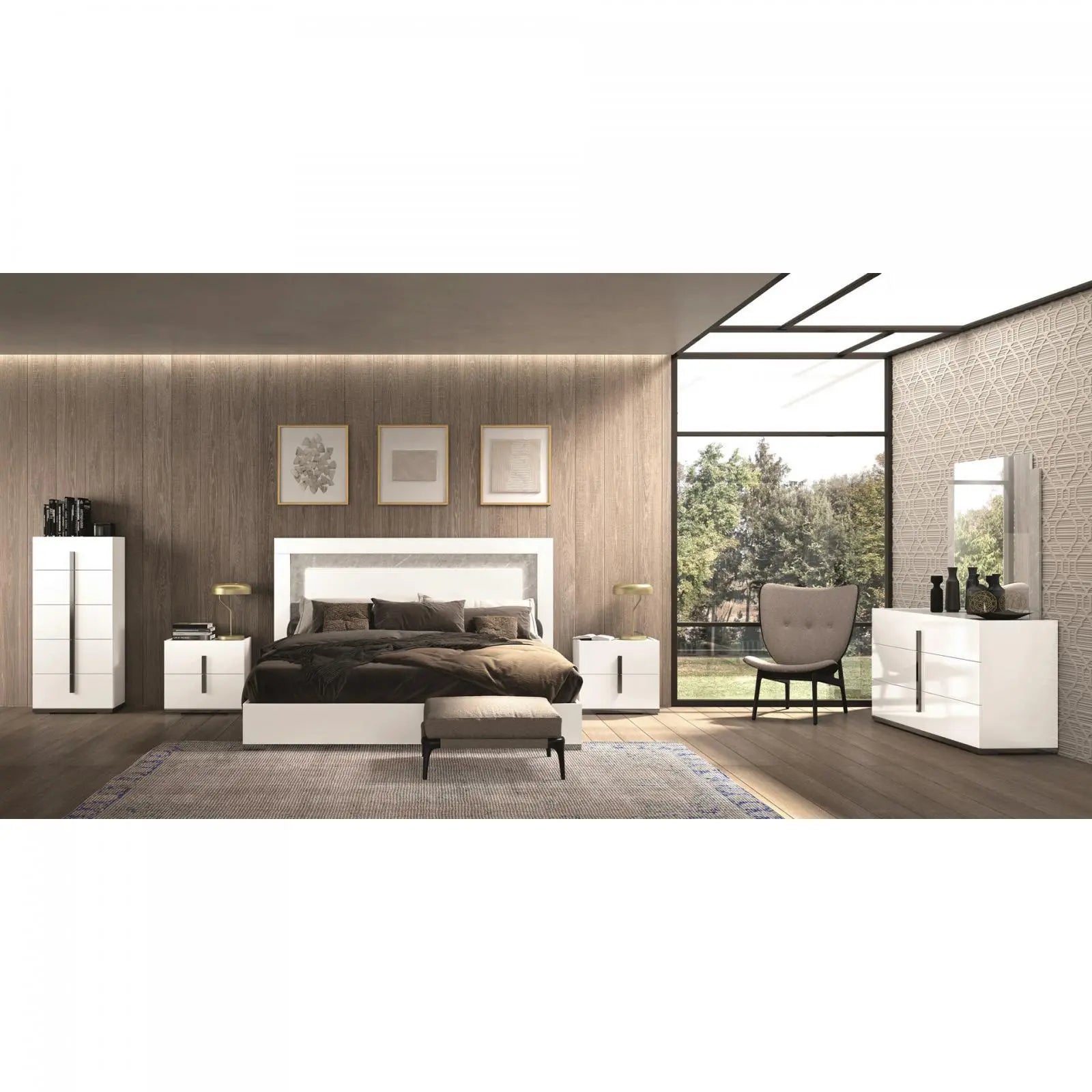 Mara White Stylish Chest